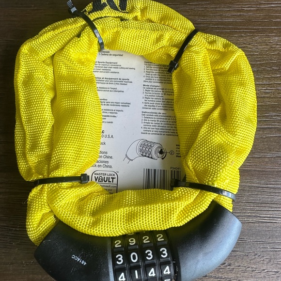 Master Bike Security Chain Lock 4 Digit Password Anti Theft Durable - Picture 2 of 2